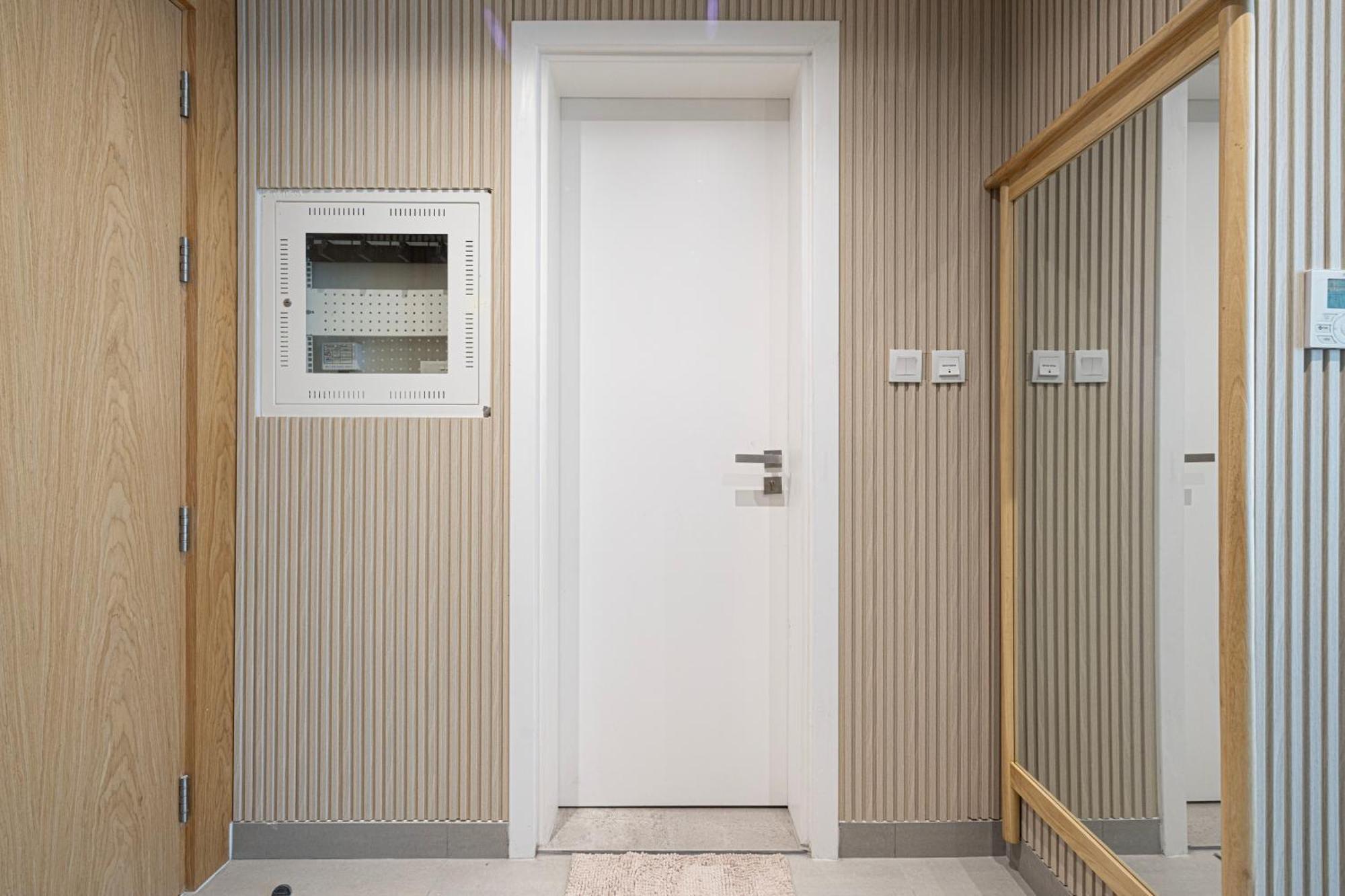 Апартаменти 1br The Monarch By Blue Cloud Holidays *